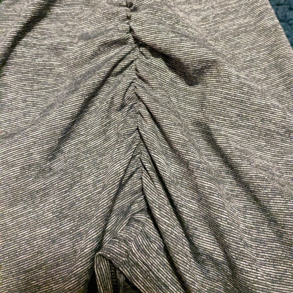 Lucy Athletic Rouched Tunic - Picture 10 of 11